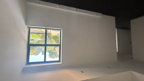 Office To Let in Hyde Park (12)